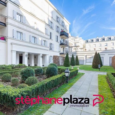 Plaza Ariane 01 Proche Disneyland Paris Chessy (Seine-et-Marne) Exterior foto